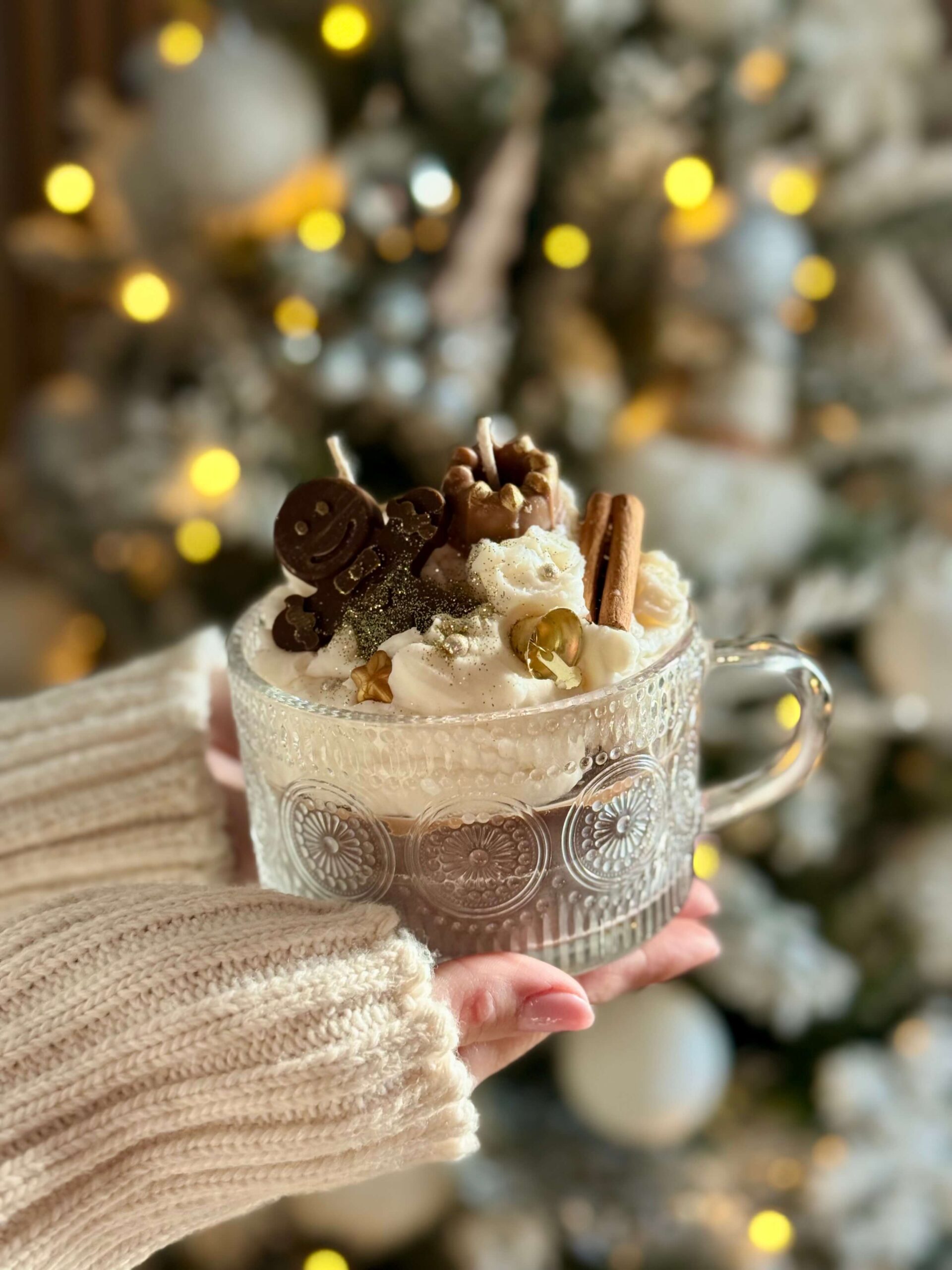 gIngerbread-hot-chocolate-2